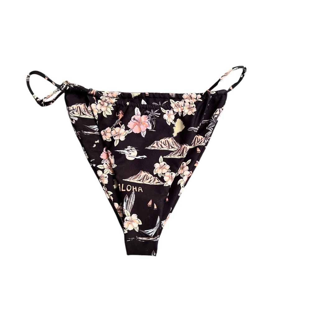 Floral Bikini Bottom. Bobbi style. Size Small. Kona Print.